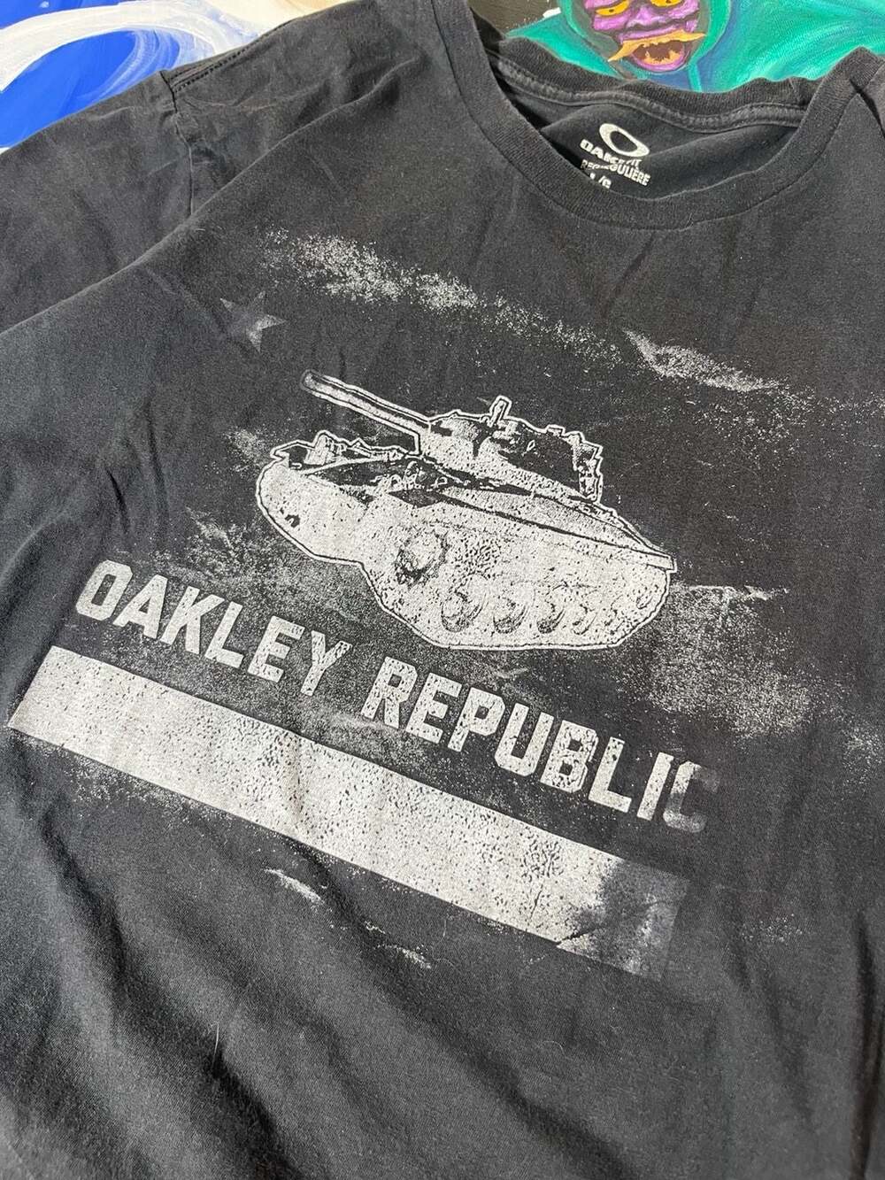 Oakley Republic Tank Graphic T-Shirt Black Regular Fit